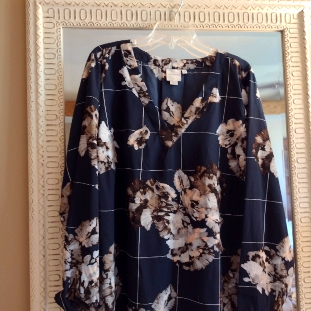 COPY - COPY - COPY - Junarose blouse size 18